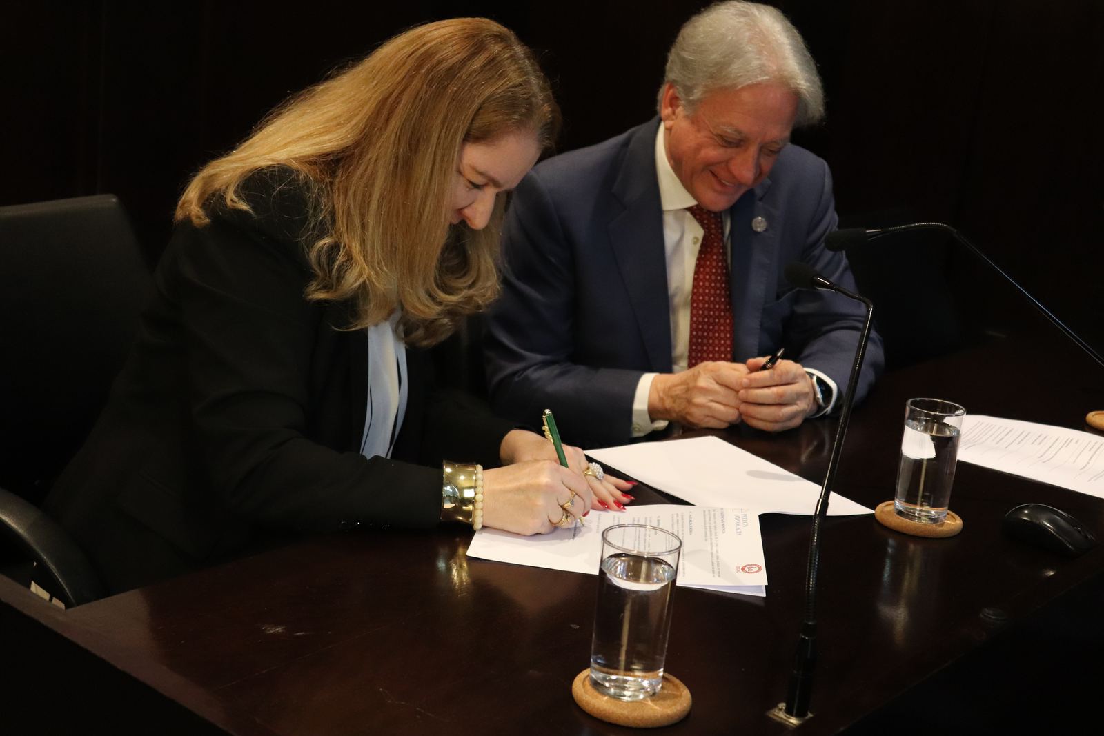 IECBC and Pellon sign cooperation agreement and put Panda Bonds on the agenda