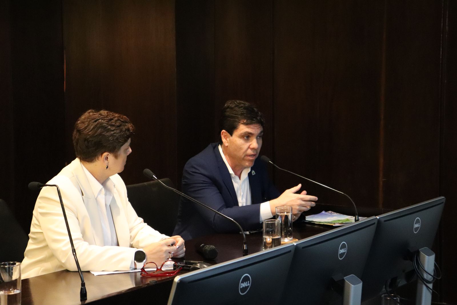 IECBC and Pellon sign cooperation agreement and put Panda Bonds on the agenda · 16